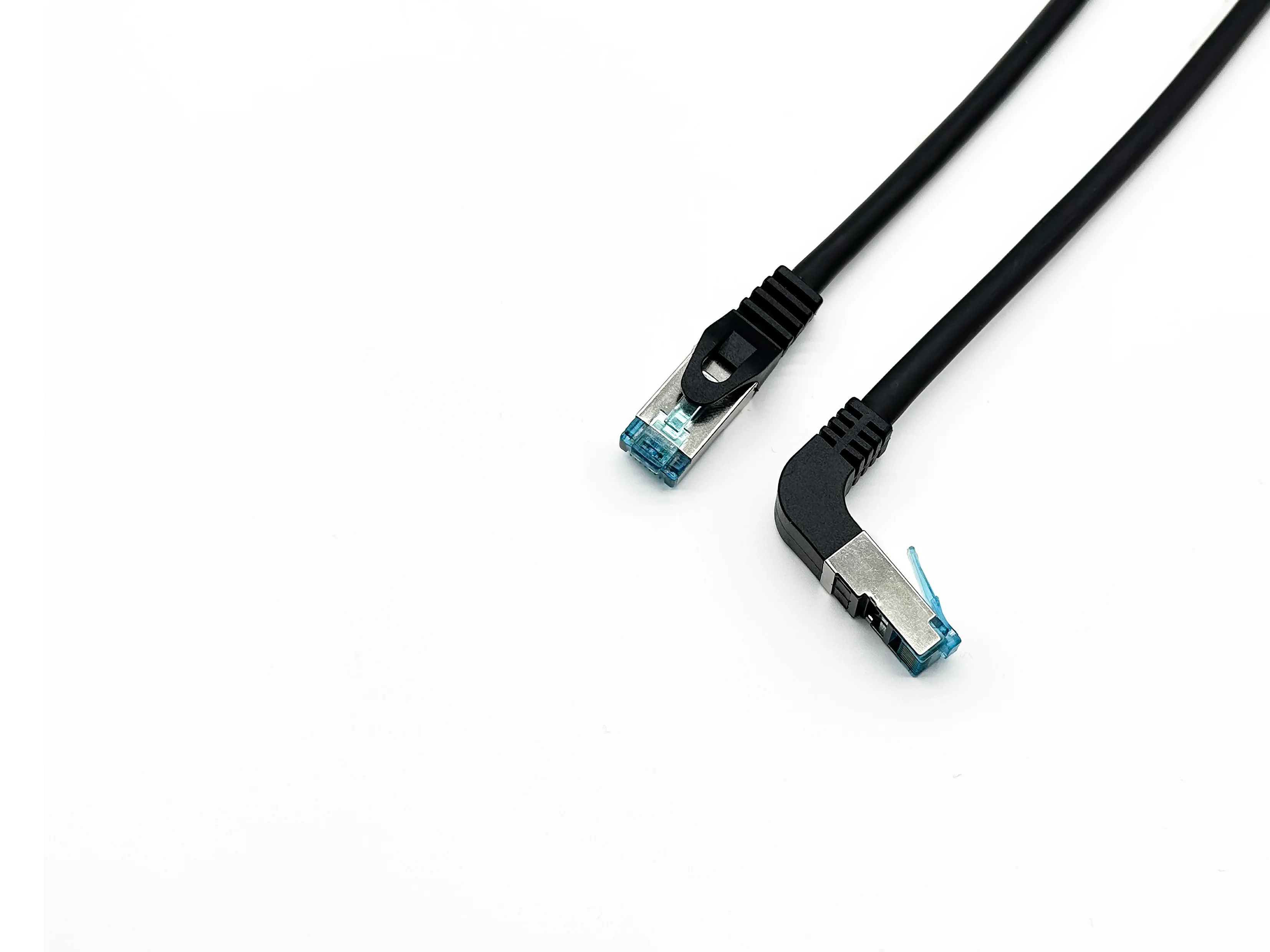 Equip Cat.6A S/FTP Patchkabel, gewinkelter zu geradem Stecker, 1,0 m, Schwarz