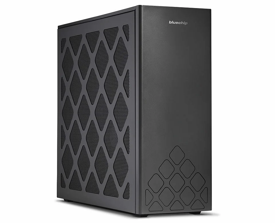 bluechip GAMINGline S1970 Intel® Core™ i9 Prozessor 14900K / bis zu 6.00 GHz, Windows 11 Home, 16 GB DDR5, 500 GB NVMe SSD, 2,5 Gbit/s + 10 Gbit/s Ethernet, Intel® Wi-Fi 6E, Bluetooth 5.3, PNY GeForce RTX™ 5060 Ti 8GB Overclocked Dual Fan DLSS 4